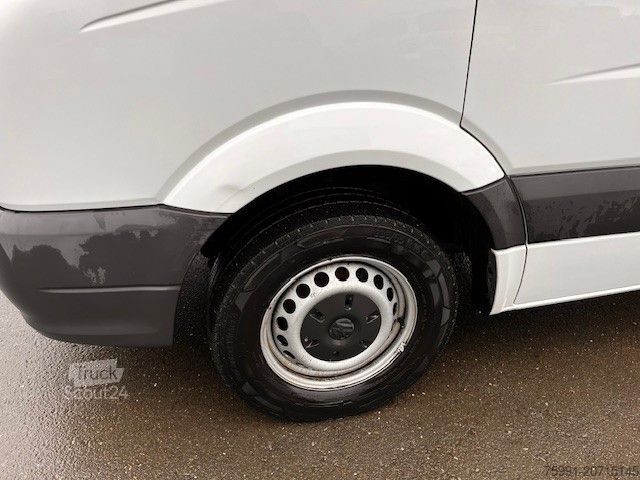 Samochód dostawczy z plandeką VOLKSWAGEN Crafter Pritsche 35 mittel L2