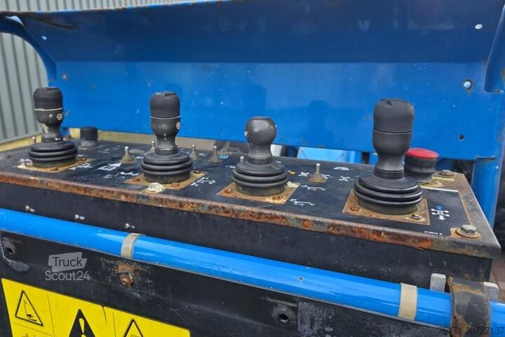 Artikulisan teleskopski bum lift Genie ZX135/70 Diesel, 4x4x4 Drive, 43m Lifting Height,