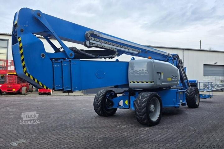 Artikulisan teleskopski bum lift Genie ZX135/70 Diesel, 4x4x4 Drive, 43m Lifting Height,