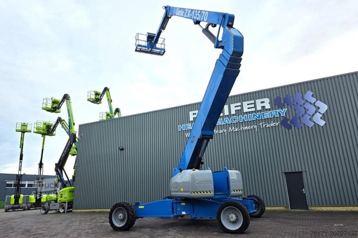 Artikulisan teleskopski bum lift Genie ZX135/70 Diesel, 4x4x4 Drive, 43m Lifting Height,