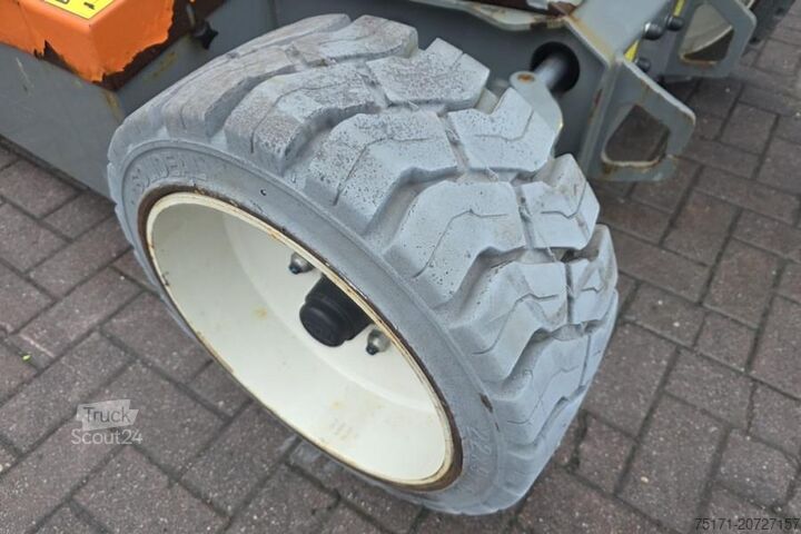 Artikulisan teleskopski bum lift Snorkel A38E As-Is, Electric, 13.5m Working Height, 6.1m R