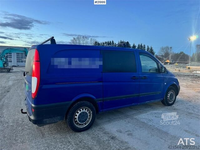 Kombi med högt tak Mercedes-Benz Vito 111 CDI m/ 2 sett dekk.