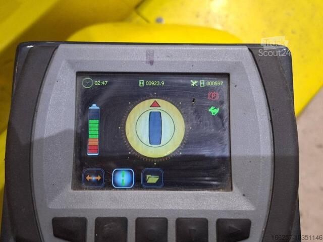 Gerbeur manuel Combilift WR4