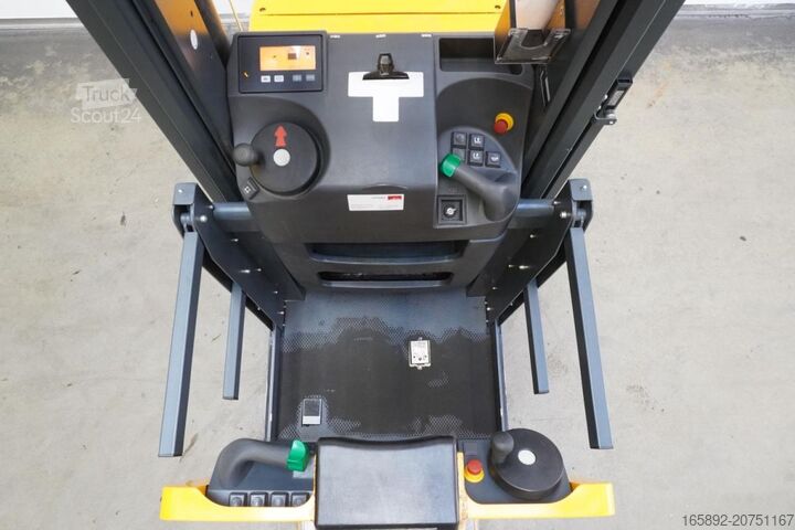 Aukšto lygio užsakymų rinkėjas Jungheinrich EKS110