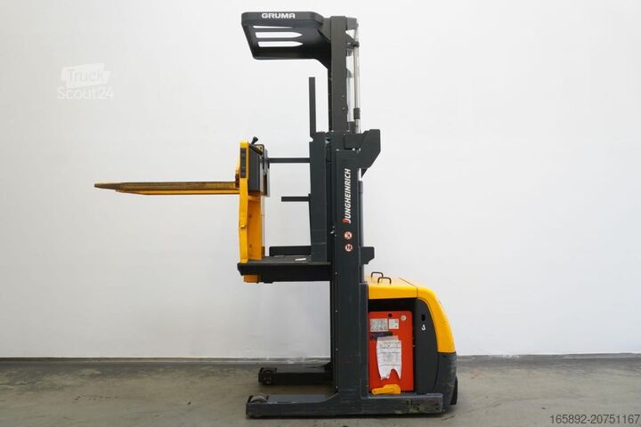 Aukšto lygio užsakymų rinkėjas Jungheinrich EKS110