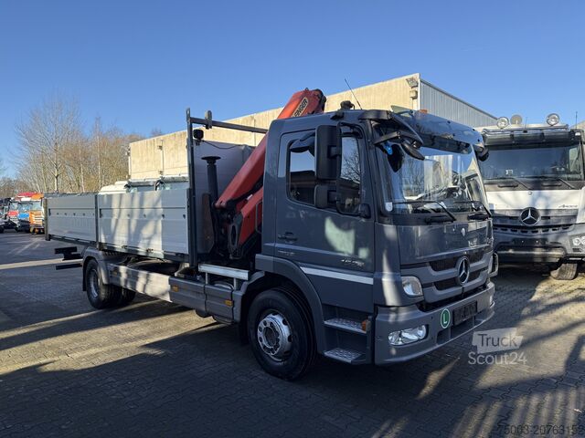 Vrachtauto met open laadbak Mercedes-Benz Atego 1524 Palfinger 12002 bis 19 Meter
