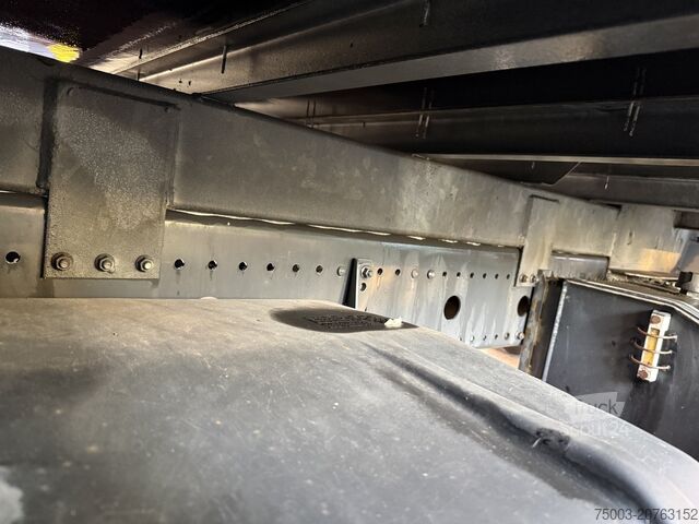 Vrachtauto met open laadbak Mercedes-Benz Atego 1524 Palfinger 12002 bis 19 Meter