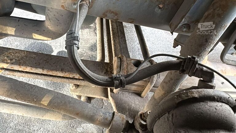 Chassis com cabina Volvo FL 220 (BELGIAN TRUCK / BOITE MANUELLE / MANUAL...