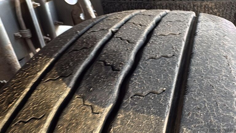 Chassis com cabina Volvo FL 220 (BELGIAN TRUCK / BOITE MANUELLE / MANUAL...