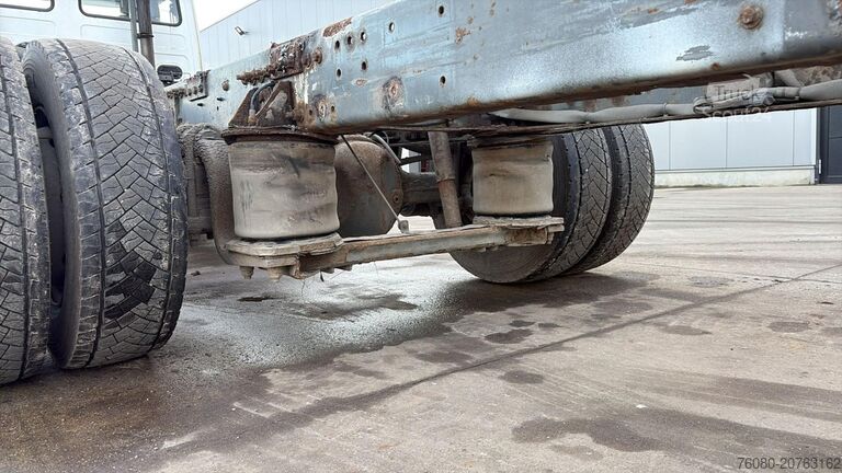 Chassis com cabina Volvo FL 220 (BELGIAN TRUCK / BOITE MANUELLE / MANUAL...