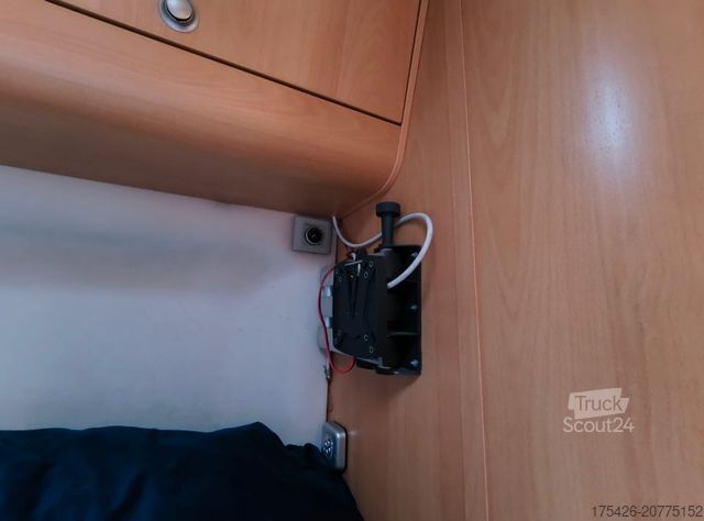 Camping-car ADRIA Twin 600 AHK, TV +Satanlage  116KW Kundenauftrag