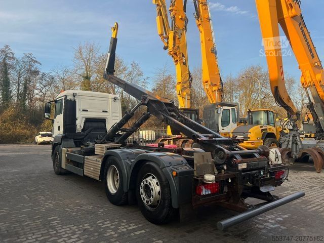 Āķa konteineru automašīna MAN MAN TGS 26.440