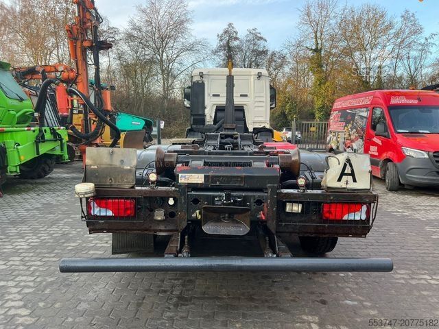 Āķa konteineru automašīna MAN MAN TGS 26.440