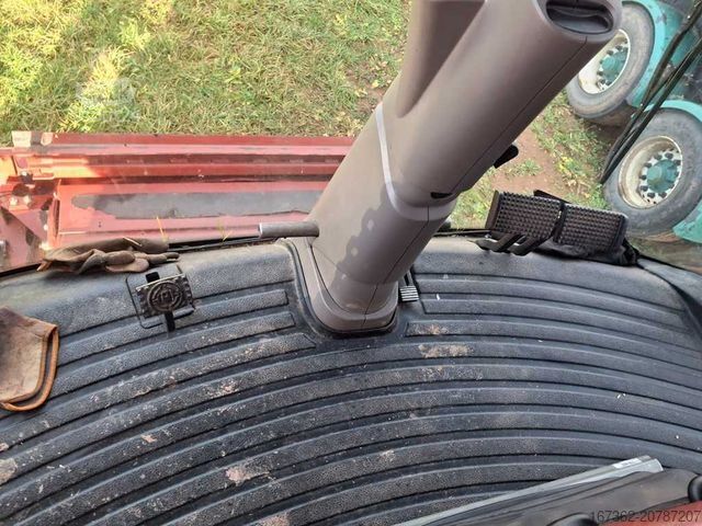 Ceifeira-debulhadora CASE AF 8240