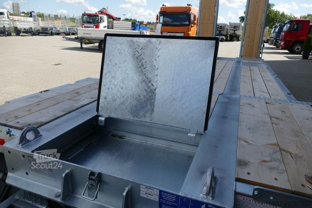 Remolque de plataforma baja MÜLLER-MITTELTAL T3 Profi 30,0 Neu, Baggerstiel, voll hydr. Rampe