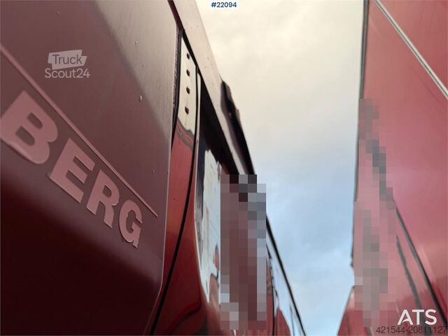 Kel-Berg 3-osna asfaltna polpriklopnik Kel-Berg 3 akslet Asfaltsemi