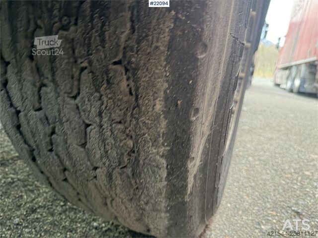 Kel-Berg 3-osna asfaltna polpriklopnik Kel-Berg 3 akslet Asfaltsemi