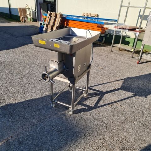 AGRAVIS Technik Raiffeisen GmbH AGRAVIS Technik Raiffeisen GmbH AGRAVIS Technik Raiffeisen GmbH