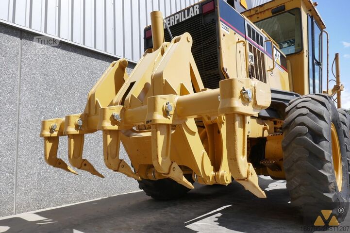 Грейдер Caterpillar 12H