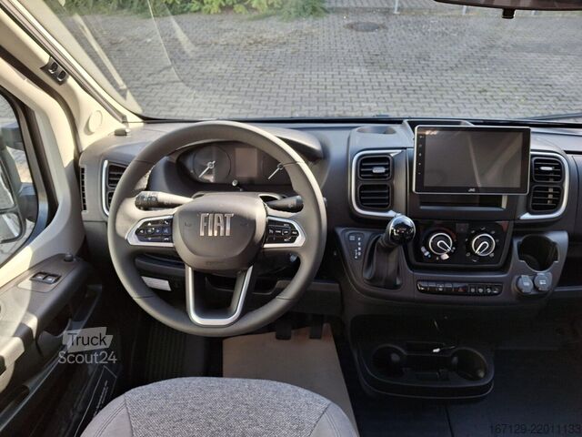 Teilintegriertes Wohnmobil CARADO V 337 Fiat