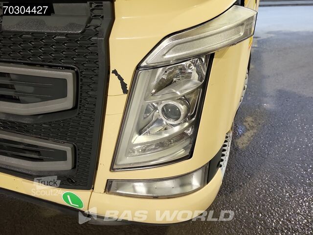 Standard-SZM Volvo FH 460 4X2 VEB+ 2xTanks I-ParkCool