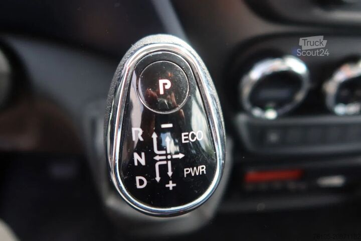 Autotransporter Iveco 40 C 18 Luchtering 3.0 L motor Tijhof opbouw