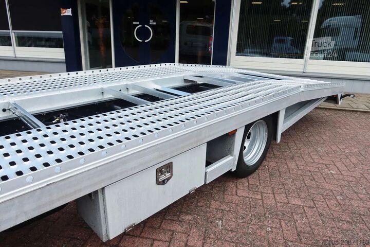 Furgón portacoches Iveco 40 C 18 Luchtering 3.0 L motor Tijhof opbouw