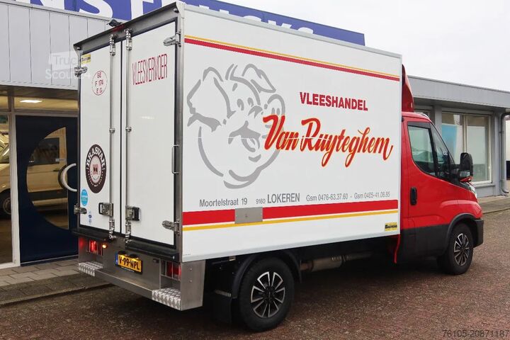 Mallette réfrigérée Iveco 35S 180 35 S 180 Hi-Matic