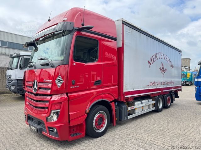 Tovorno vozilo s ravno platformo in ponjavo MERCEDES-BENZ 2548 Actros 5 L 6x2 Lowliner BDF