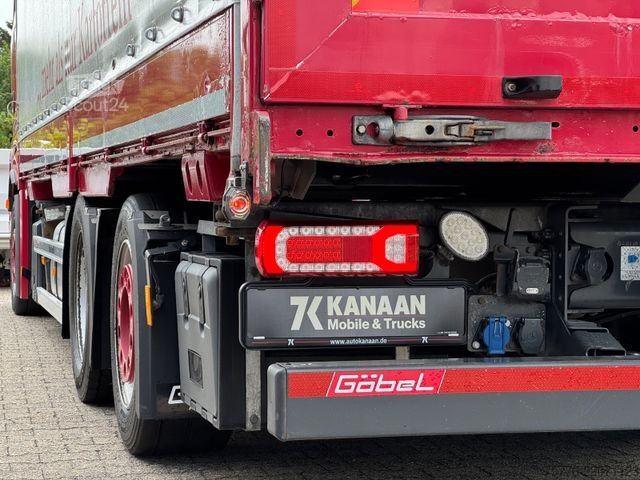 Tovorno vozilo s ravno platformo in ponjavo MERCEDES-BENZ 2548 Actros 5 L 6x2 Lowliner BDF