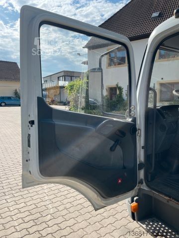 Pick-up dodávka MERCEDES-BENZ Atego 815 4x2 BB Pritsche HMF 683 K3 Kran