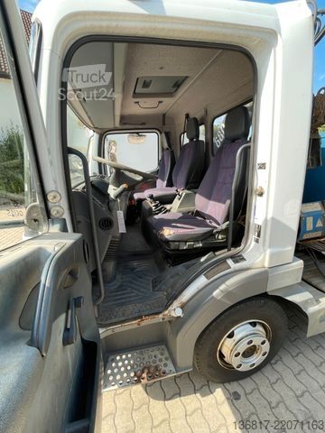 Pick-up dodávka MERCEDES-BENZ Atego 815 4x2 BB Pritsche HMF 683 K3 Kran