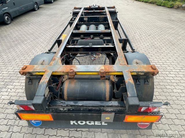 Priklopnik z menjalnim šasijem KÖGEL AW18 BDF Combi C715 + C745 Wechselfahrgestell
