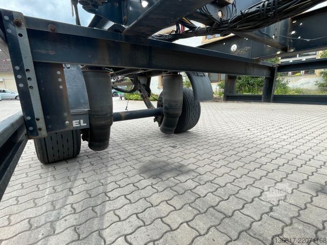 Priklopnik z menjalnim šasijem KÖGEL AW18 BDF Combi C715 + C745 Wechselfahrgestell