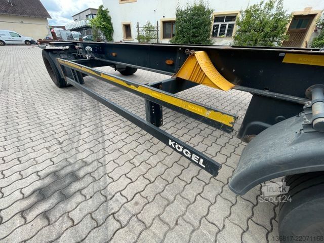 Priklopnik z menjalnim šasijem KÖGEL AW18 BDF Combi C715 + C745 Wechselfahrgestell