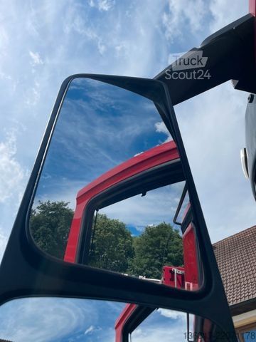 Trojstranný sklápací nákladný automobil MERCEDES-BENZ Arocs 3246 8x4 BB Klima Dautel Kipper Bordmatic