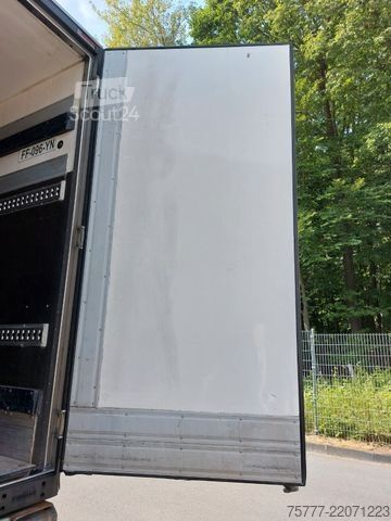 Рефрижераторный полуприцеп CHEREAU CSD-Tiefkühlauflieger-Carrier-SAF-Rohrbahnen