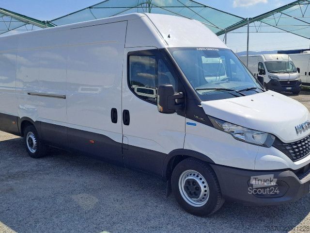 Kassevogn IVECO DAILY 35S16 - 4100