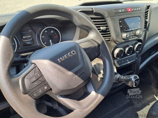 Kassevogn IVECO DAILY 35S16 - 4100