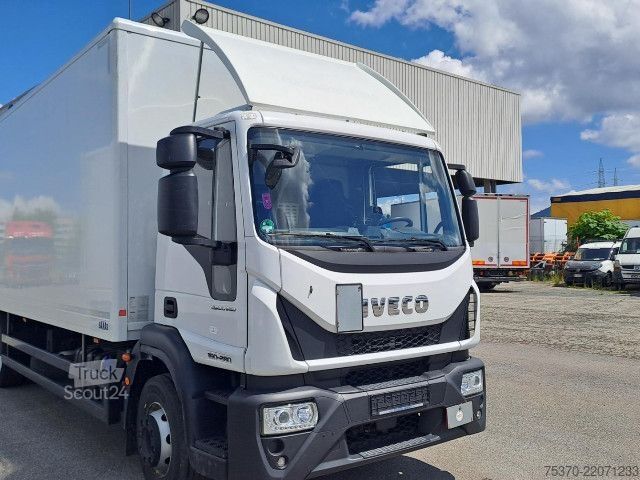 Vrachtwagen met bakwagen IVECO EUROCARGO ML160E28/P
