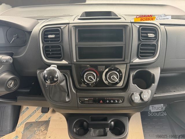 Kamper zintegrowany SUNLIGHT Adventure I 67S Winteraktion