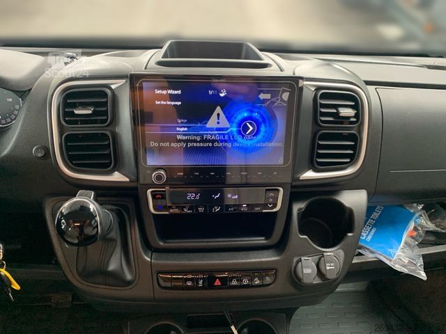 Félintegrált lakóautó LAIKA ECOVIP TI L 3009 SAT Safety Hubbett