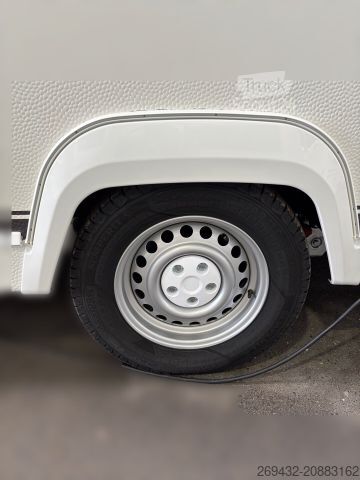 Lakókocsi FENDT BIANCO ACTIV 445 SFB