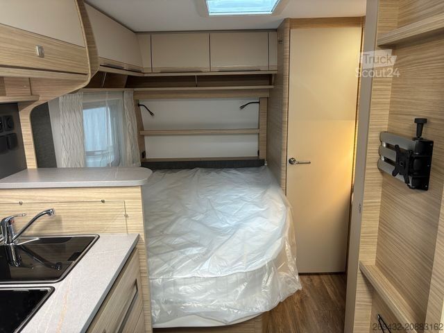 Lakókocsi FENDT BIANCO ACTIV 445 SFB