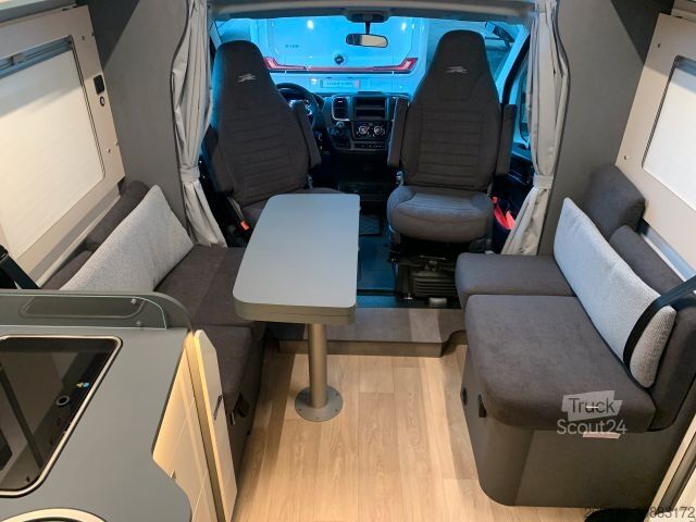 Félintegrált lakóautó LAIKA KOSMO TI L 412 DS MY25