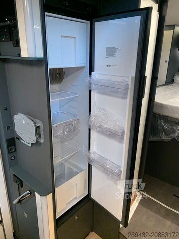 Félintegrált lakóautó LAIKA KOSMO TI L 412 DS MY25