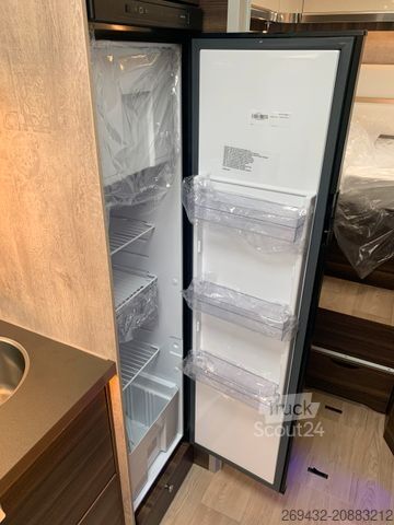 Félintegrált lakóautó LAIKA ECOVIP TI L3009 Automatik, Markise