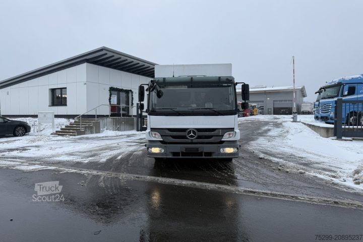 Soğutuculu kamyon Mercedes-Benz Atego 1022 4x2 Kühlkoffer+HB / Swiss-Vehicle