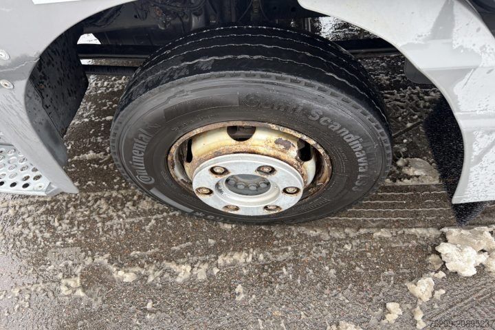 Soğutuculu kamyon Mercedes-Benz Atego 1022 4x2 Kühlkoffer+HB / Swiss-Vehicle