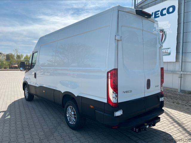 Dodávka s vysokou střechou IVECO Daily 35S21HA8V *AHK 3,5t*Navi*ACC*210PS*LED*